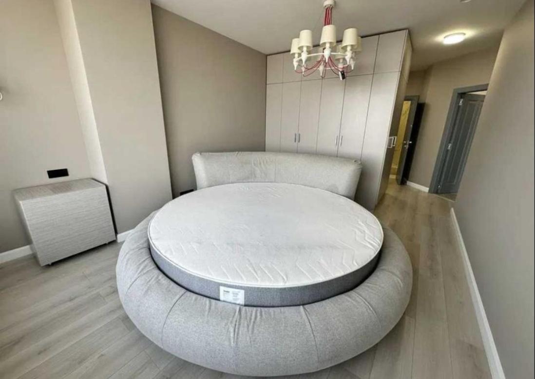 Мост сити апартаменты 2 кв вид река - Ferienwohnung Dnipro