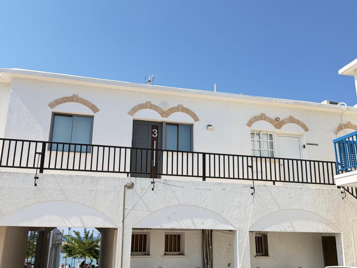Harbour No4 - B&B Latchi