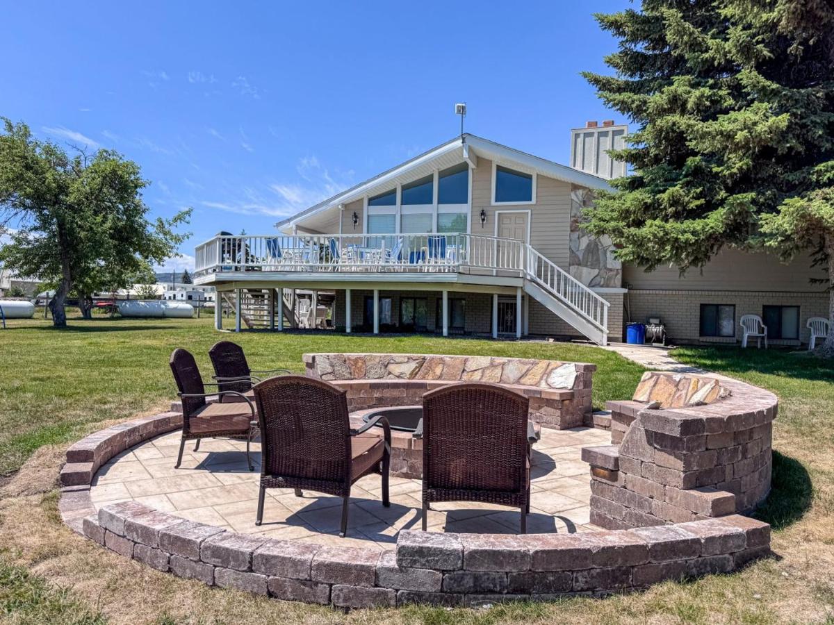 Bear Lake Ranch with Bear Lake Access - Bed and Breakfast Garden City
