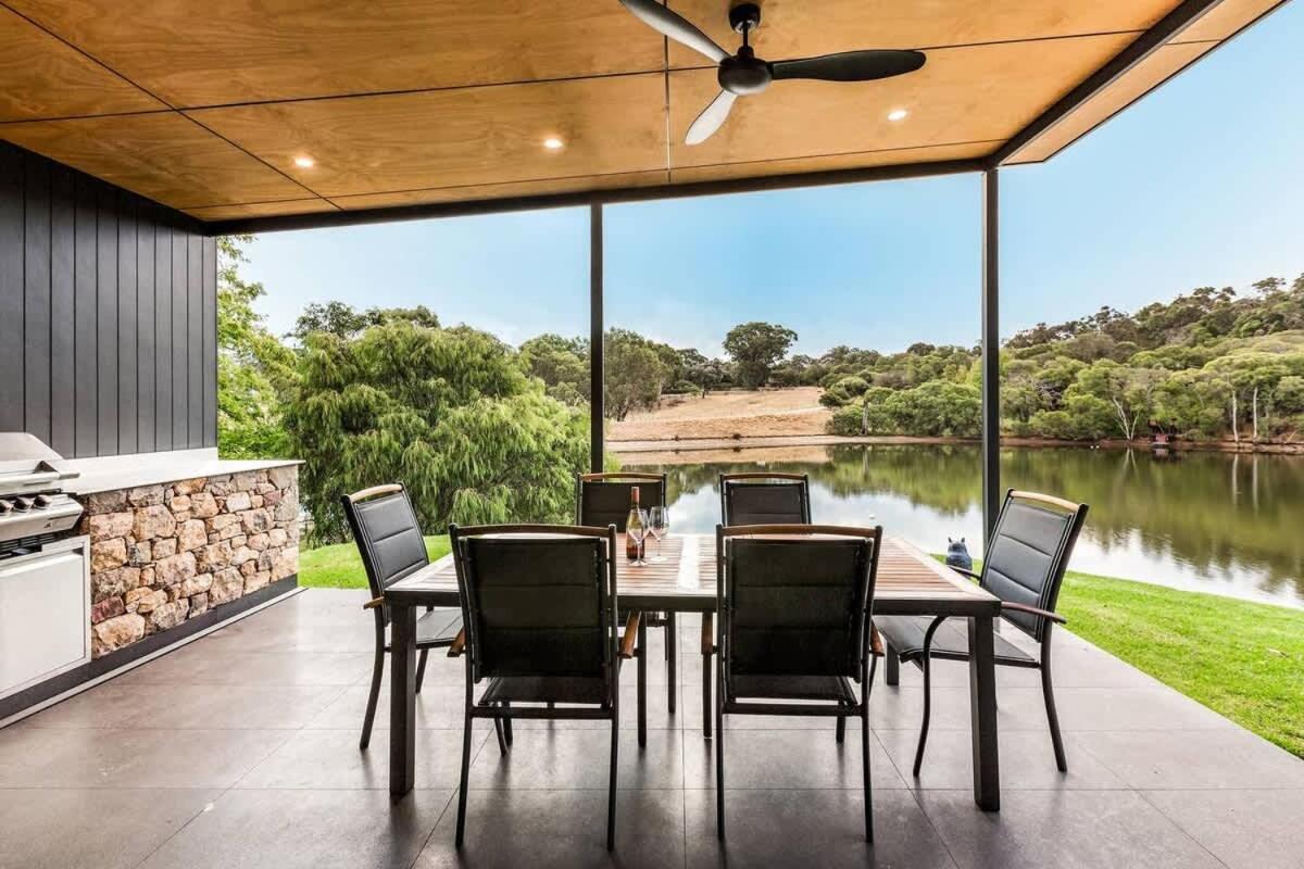 Artisan Gunyulgup - Luxe Lakeside Wellness Hideaway - Chambres d'hôtes Yallingup