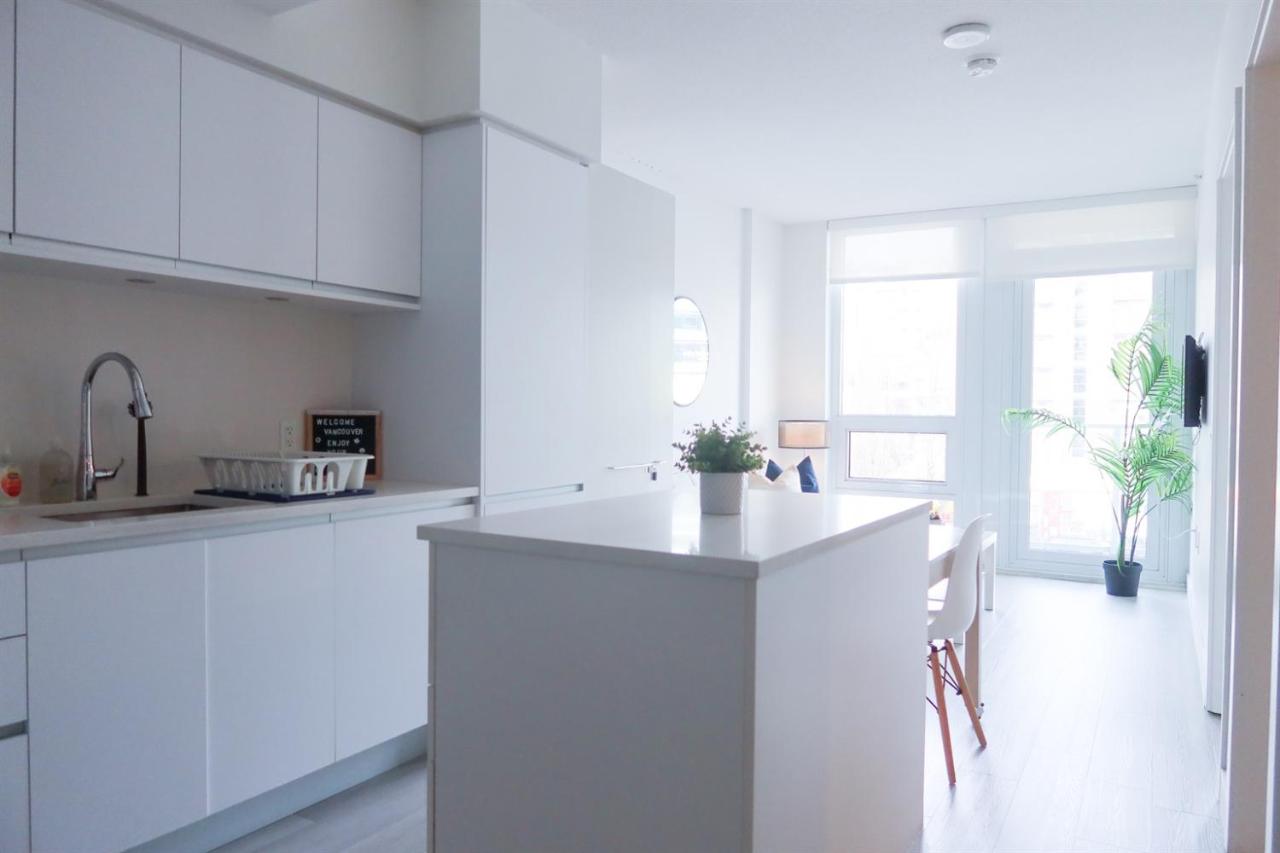Olympic Village-Sleeps 5-AC Mtn & CityViews - Chambres d'hôtes Vancouver