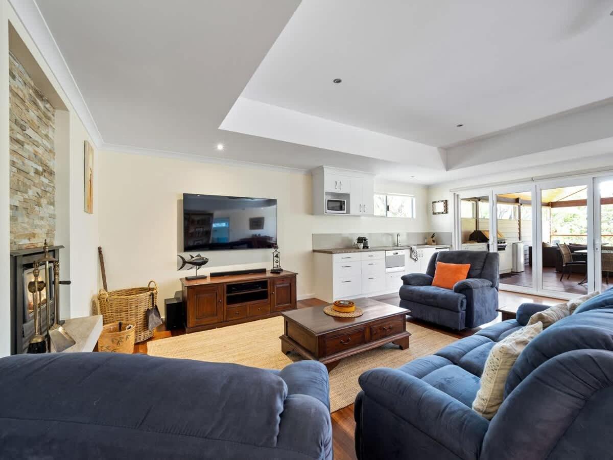Sand Castle - Beach Bliss, Expansive Alfresco Living - B&B Quindalup