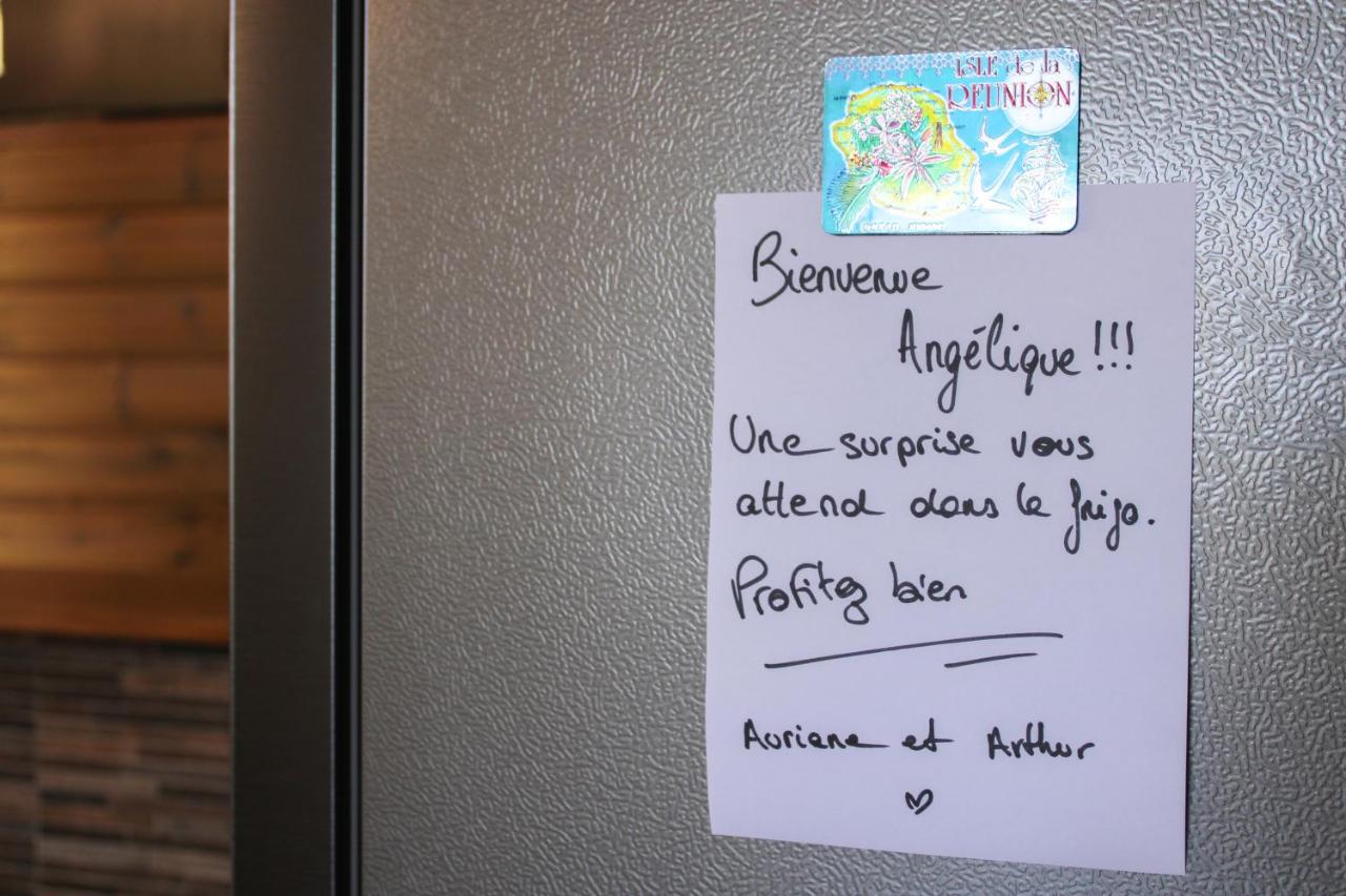 Case Orchidée Maison avec jardin à Petite-Île - Chambres d'hôtes Petite-Île