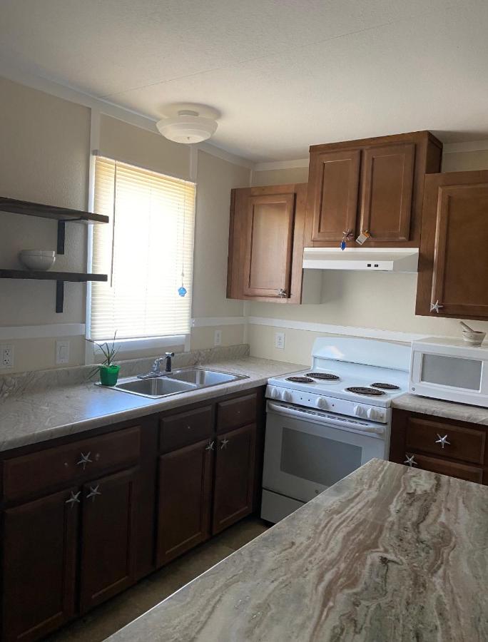 Coastal 2 Bedroom in Port Aransas - B&B Port Aransas