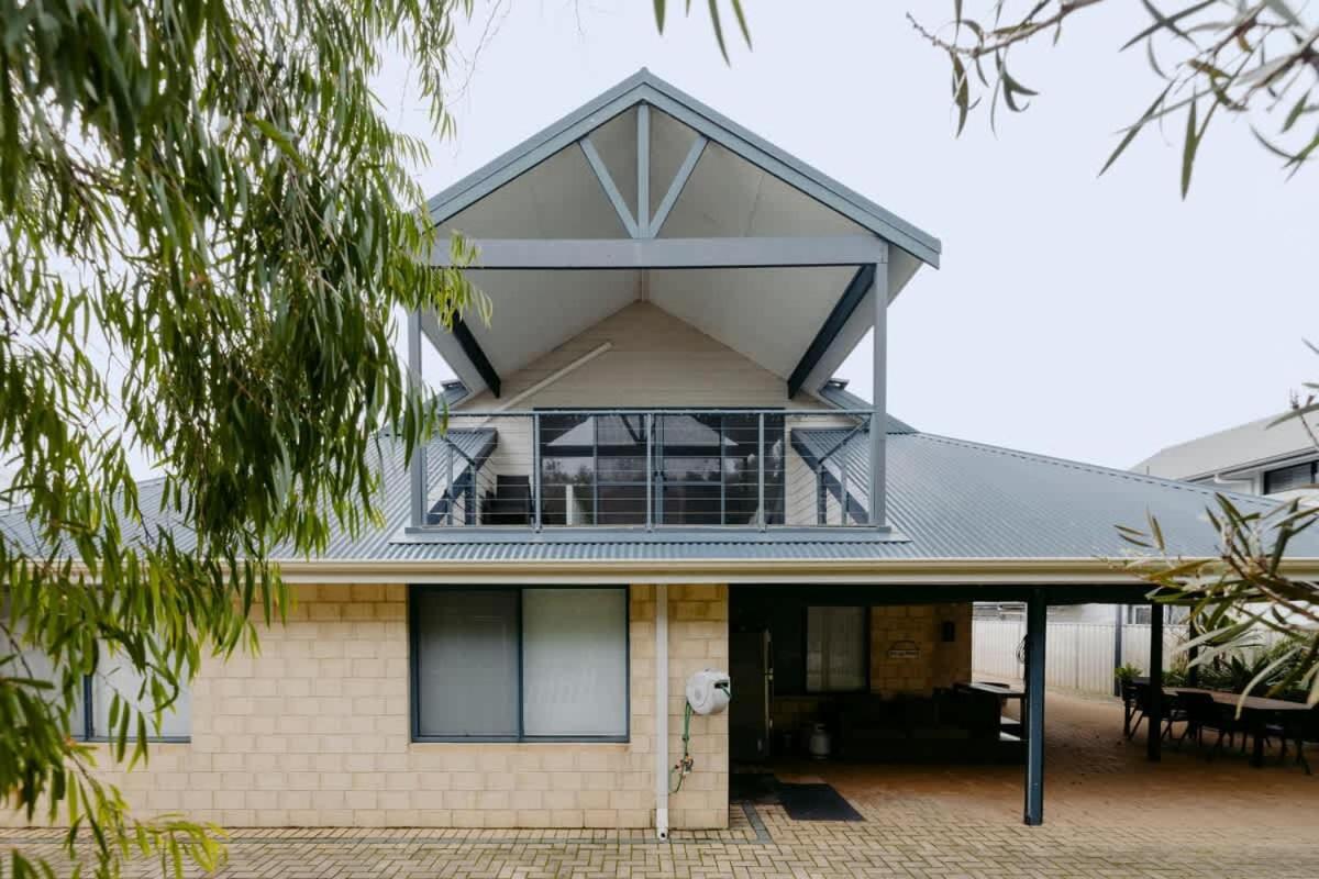 Luxury at the Cove - Seaside Comfort & Entertainment - B&B Quindalup