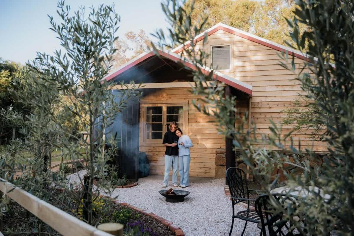 Orchard Cottage - Romantic Bushland Wellness Retreat - B&B Yallingup Siding