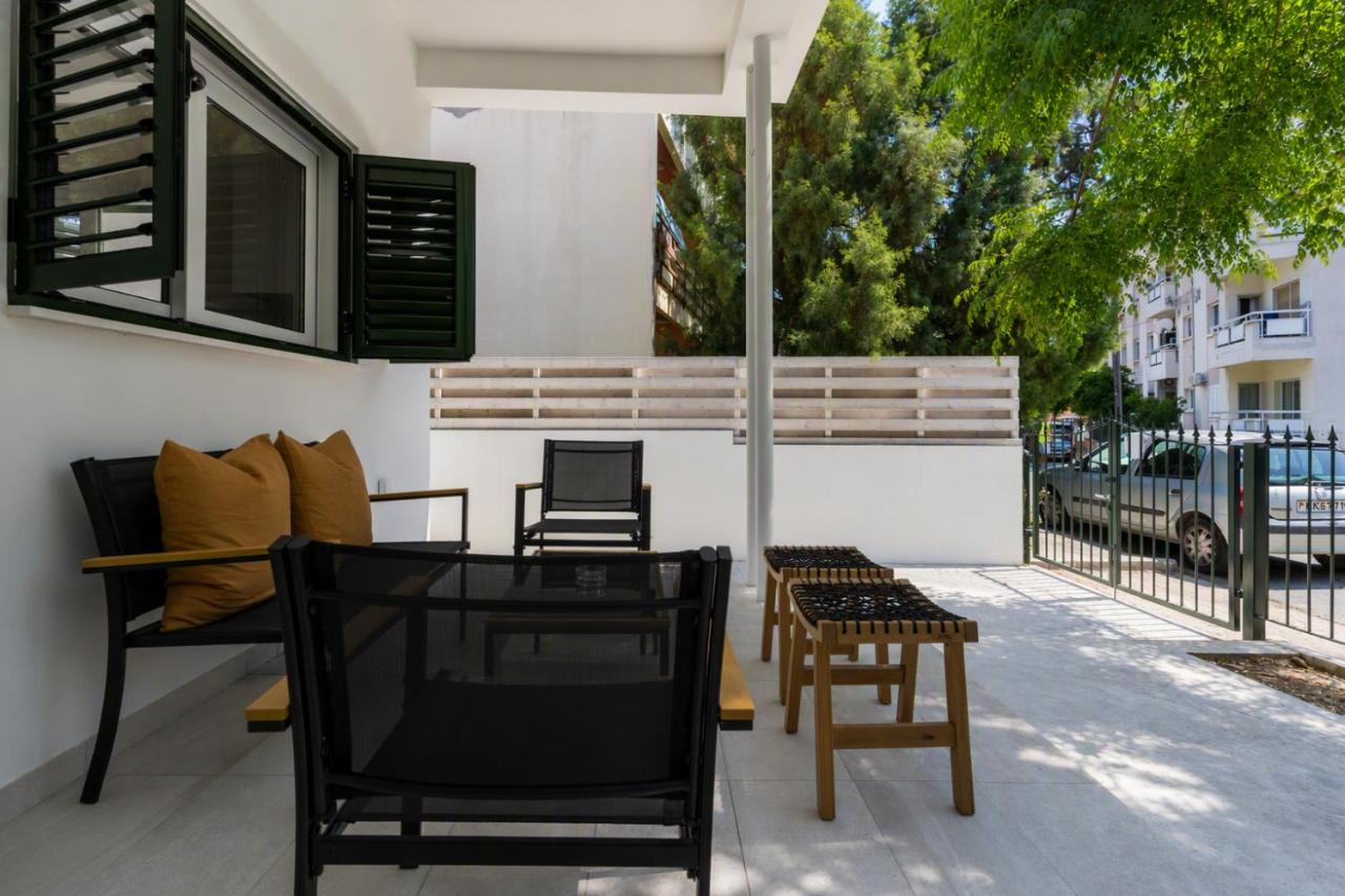 Arty Haven - Spacious 3-BR House in Larnaca - B&B Larnaka