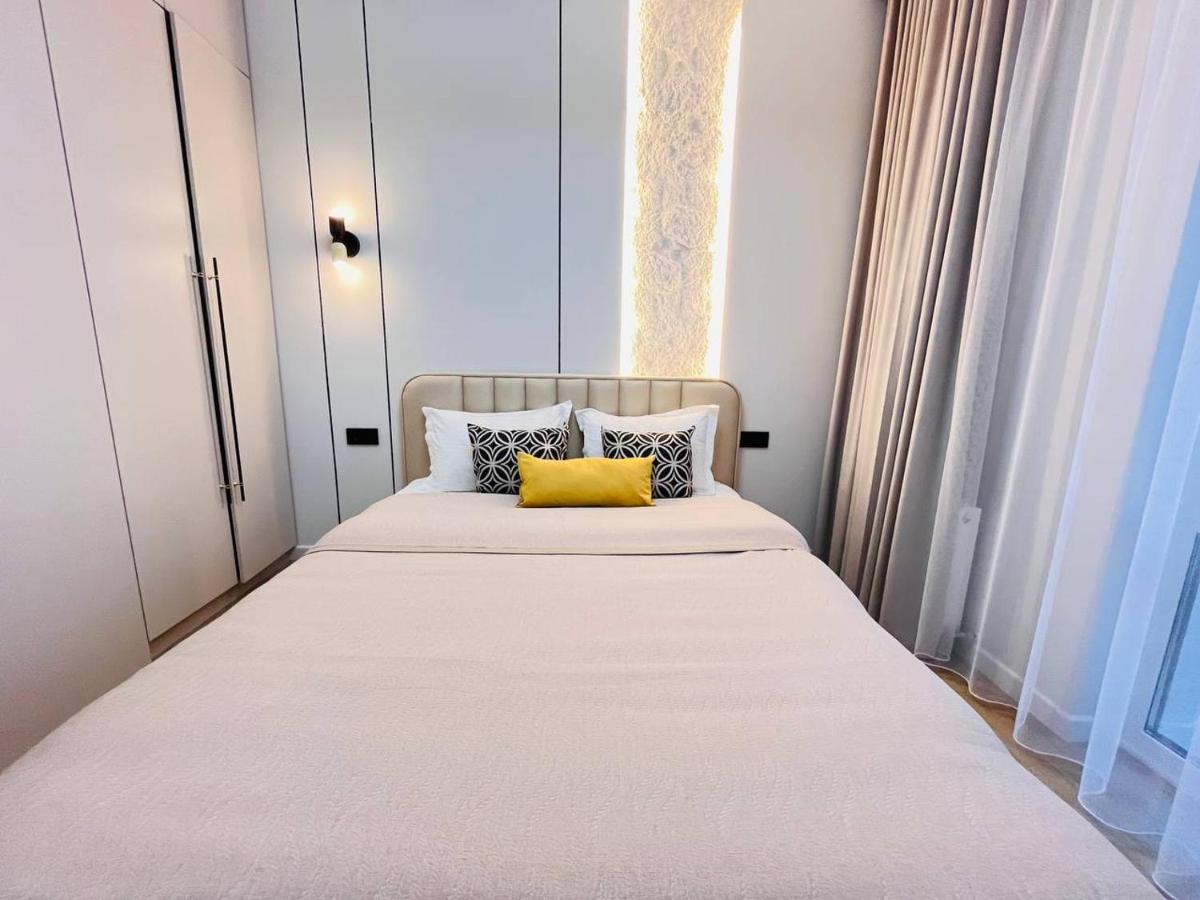 Вива - Ferienwohnung Astana