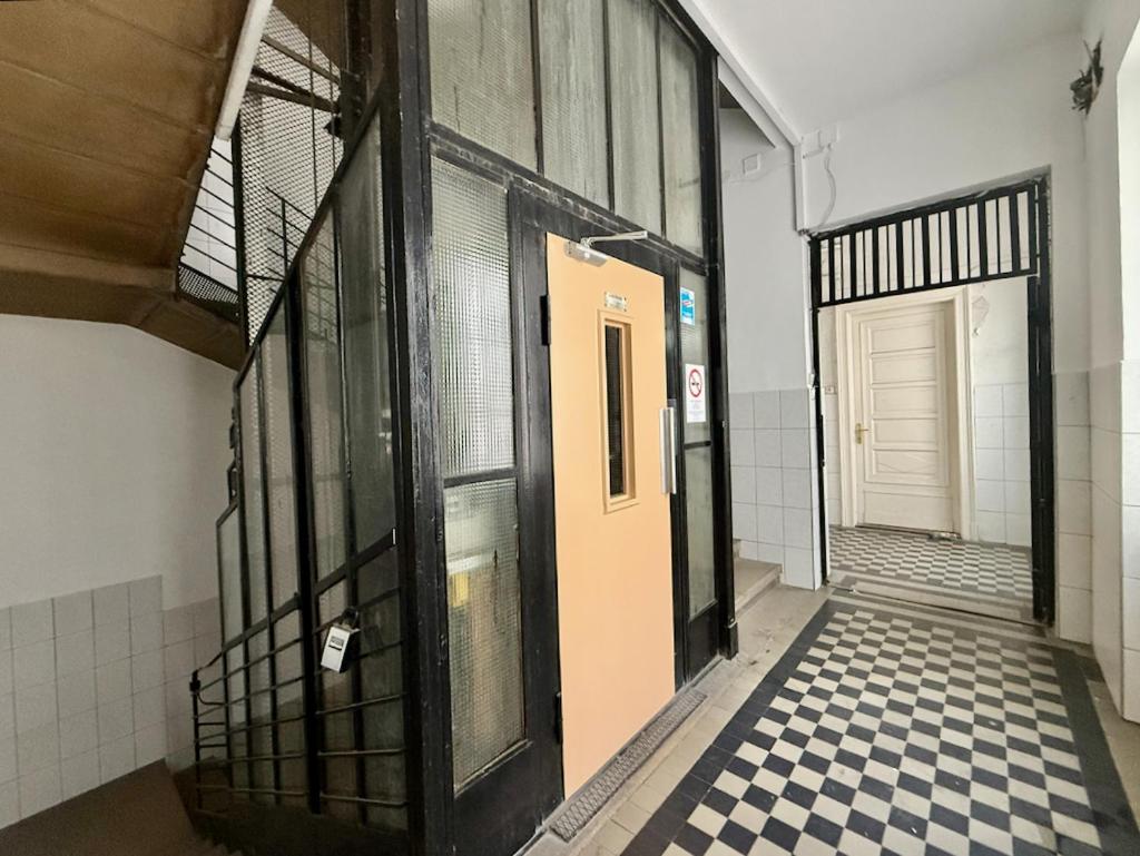 Premium Apartment by Hi5- 3 Bdr with amazing view - Ferienwohnung Budapest