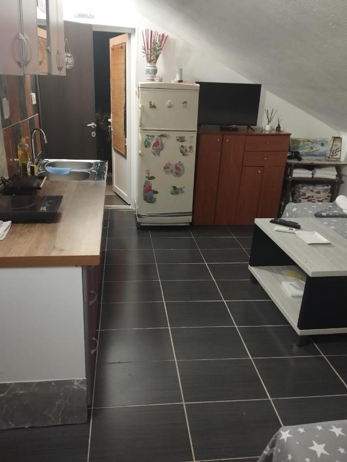 Apartments NiN - Bed and Breakfast Budva