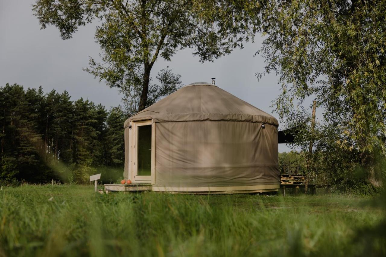 Cztery Stawy Glamp by Nestri - B&B Ruda Różaniecka
