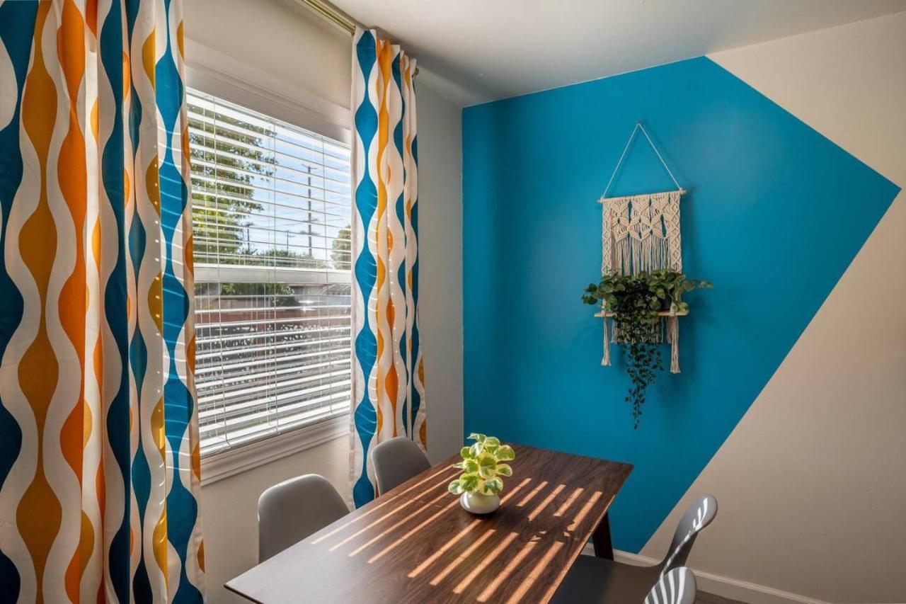 Hello Sunshine OC minutes to Disneyland-Family Friendly - B&B Fullerton