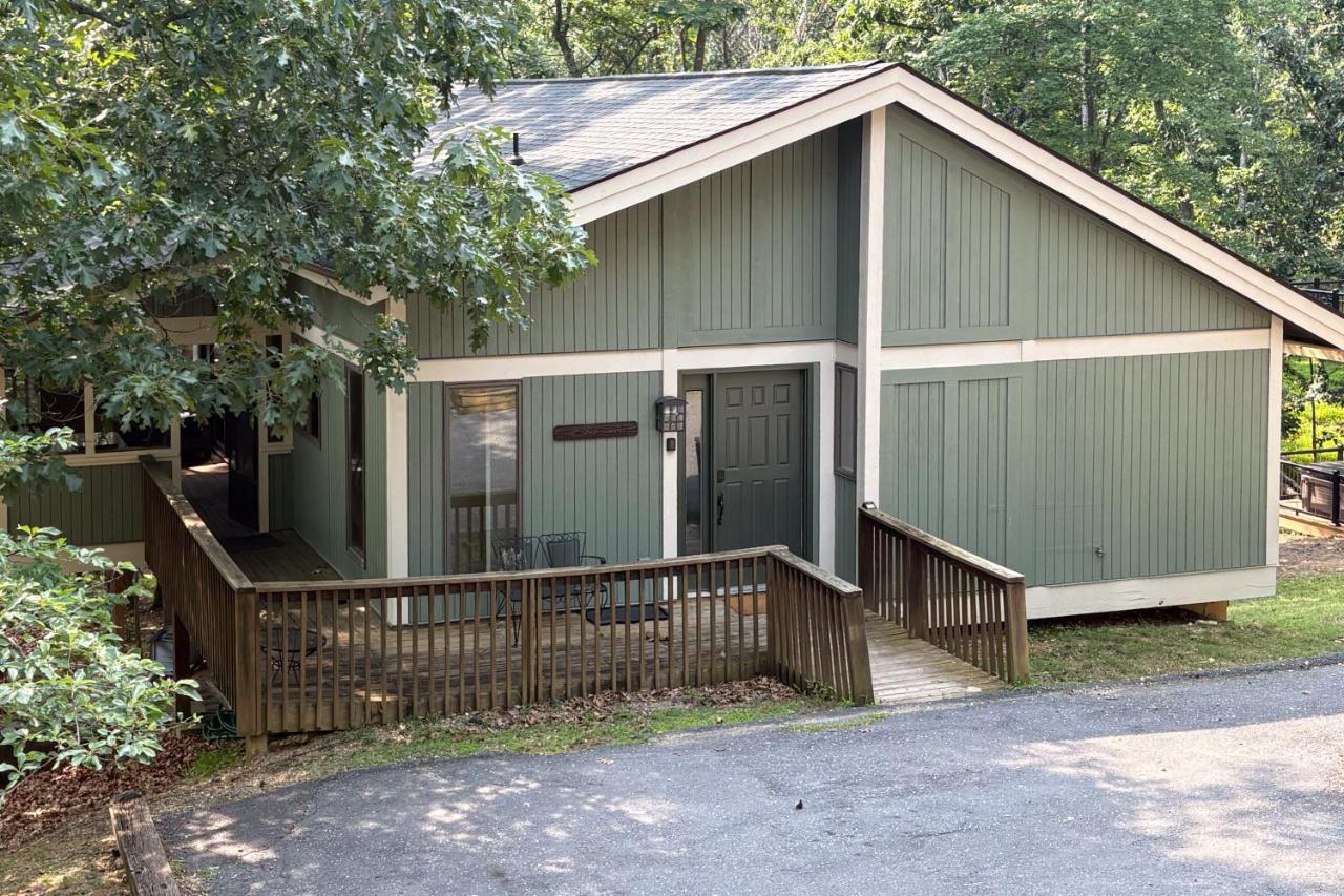 'The Overlook' in Massanutten’s All Season Resort - B&B McGaheysville