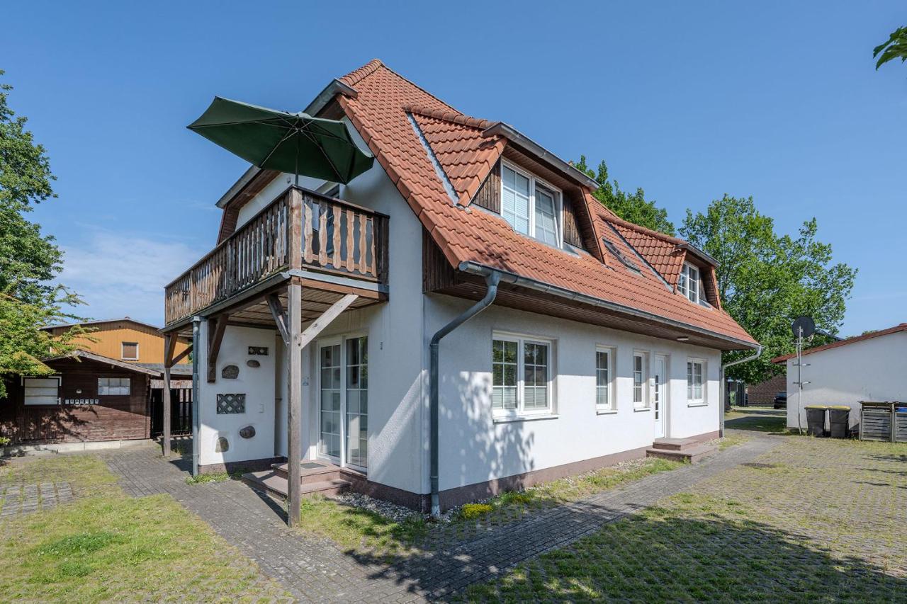 Windflüchter Treibholz - Bed and Breakfast Ostseebad Prerow