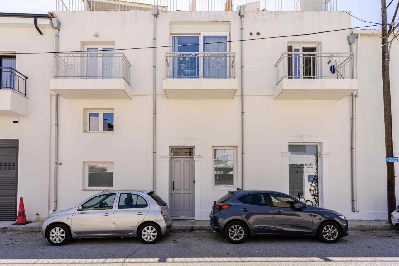 Luxury Designer Loft in the Heart of Limassol - B&B Limassol