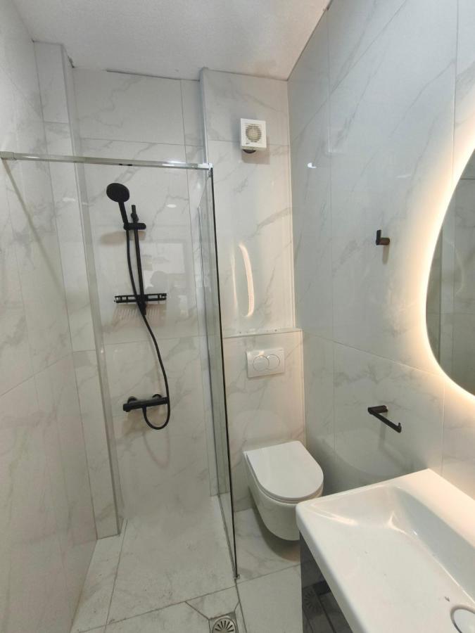 Apartman Porto Blue Lux - Ferienwohnung Pefkochori