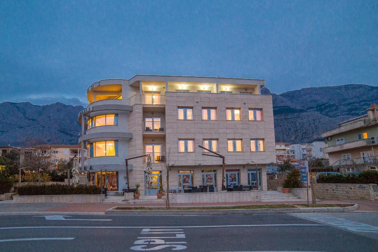 Apartments Milan - Ferienwohnung Makarska