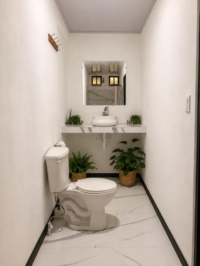 Anluka House mono araña - B&B Puerto Jiménez