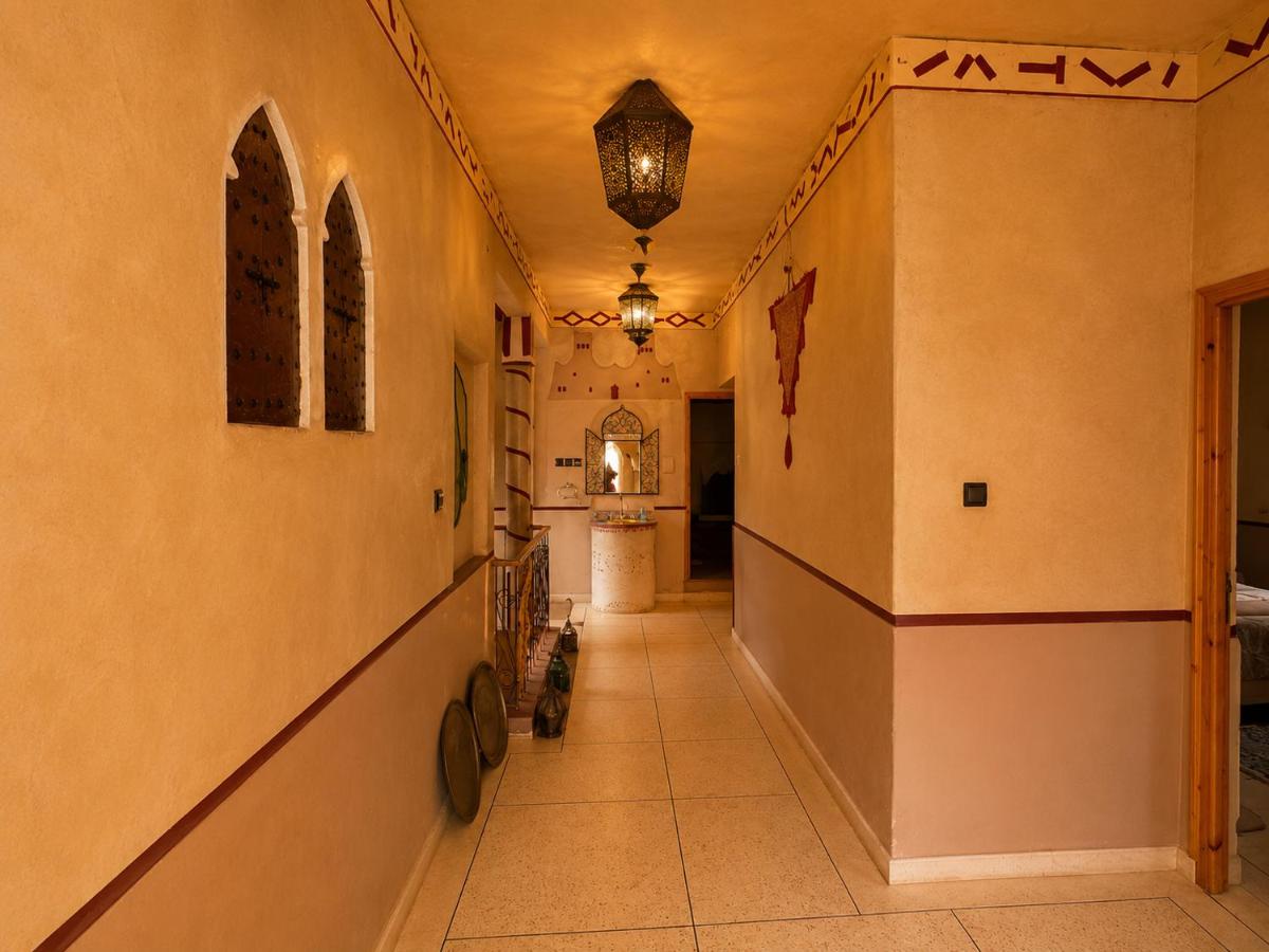 Auberge Restaurant Zahra - B&B Boumalne Dades