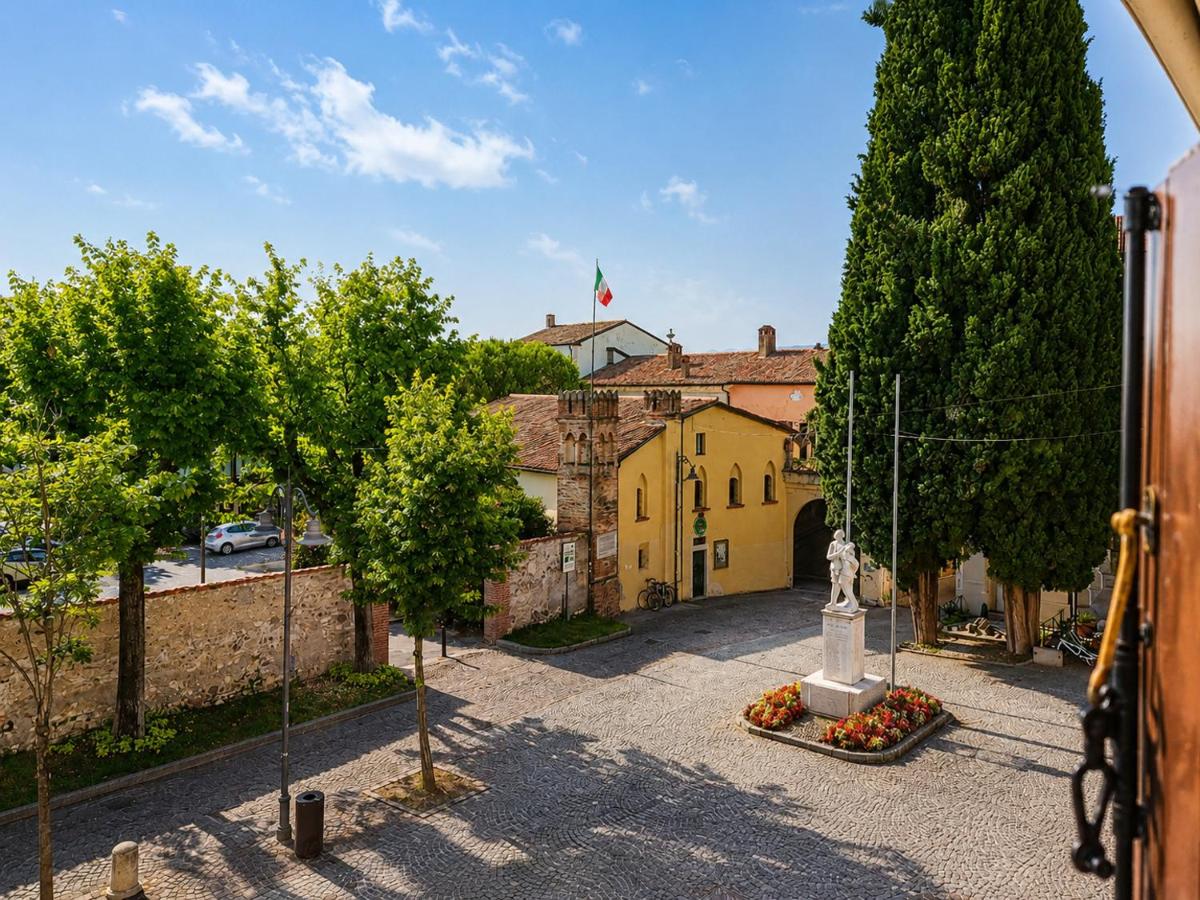 Al Lago da Nonna by Case al Lago - B&B Desenzano del Garda