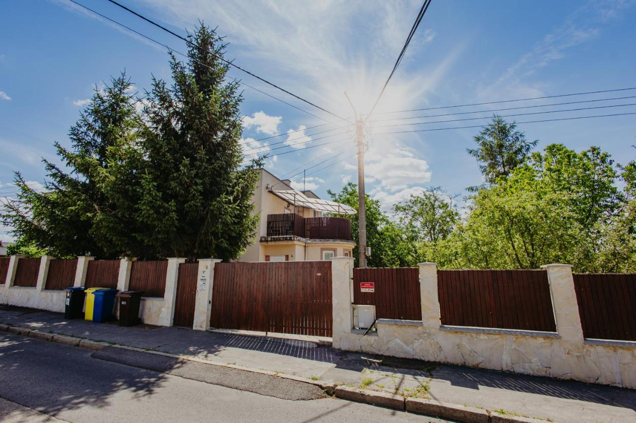Marilyn Apartment - B&B Nitra