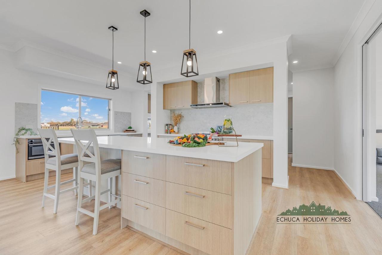 Riverside Meadows - Echuca Holiday Homes - B&B Echuca