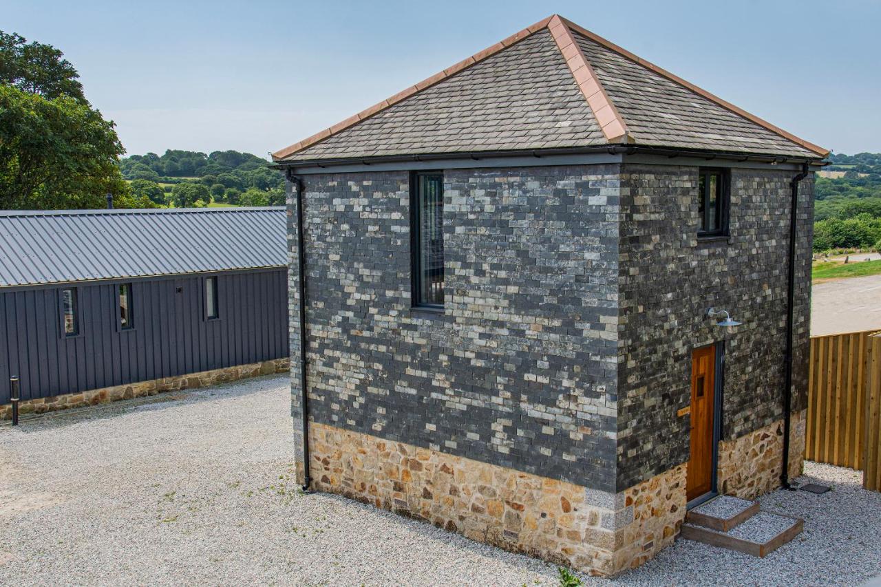 Tom's Folly - Ferienwohnung Cusgarne