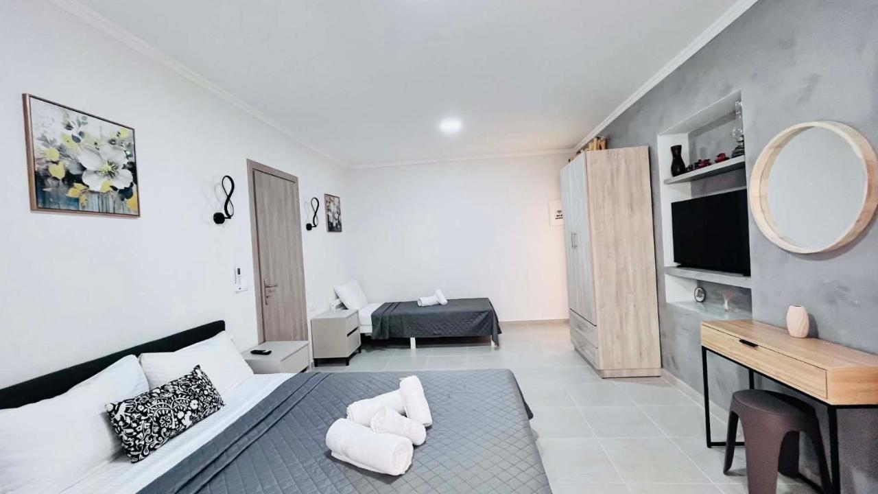 baci 1923 apartaments - B&B Limniónas