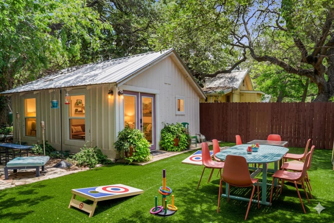 SoCo Garden Casita - Peaceful Extended Stay Near Austin Attractions - B&B Austin