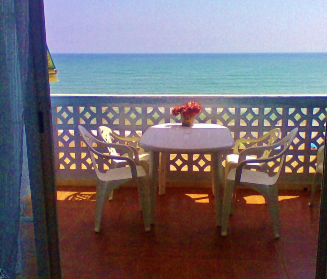 Apartamento Frente Mar - B&B El Perellonet