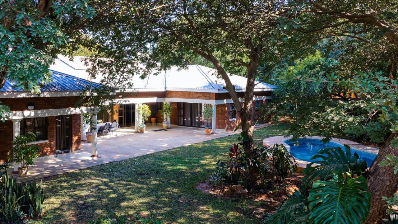 Cosmo Guest House - B&B Victoria Falls