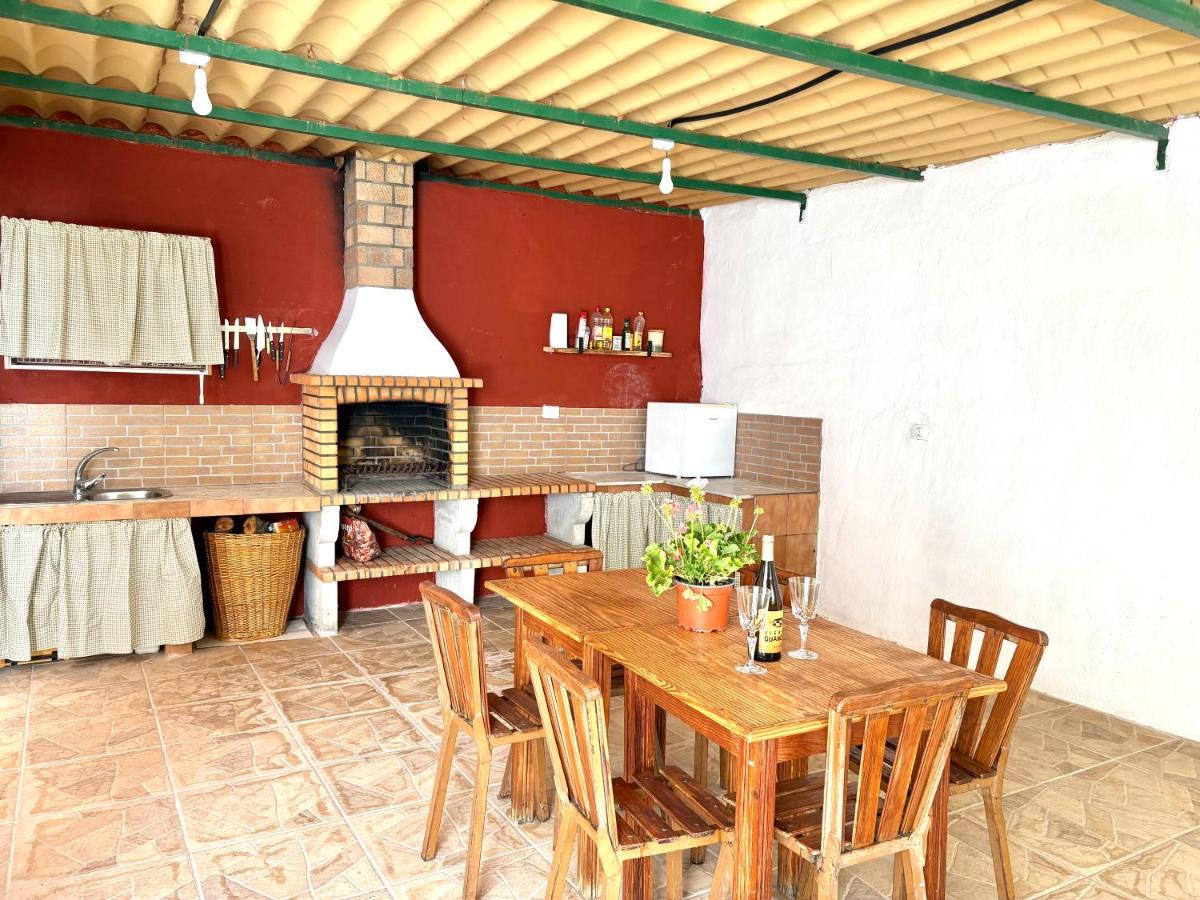 CASA ANCAR, Las Palmas de Gran Canaria - Bed and Breakfast Tenteniguada