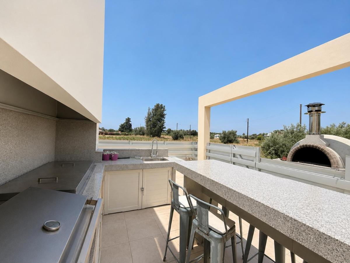 Alkistias & Konstantinos Villa - Bed and Breakfast Latchi