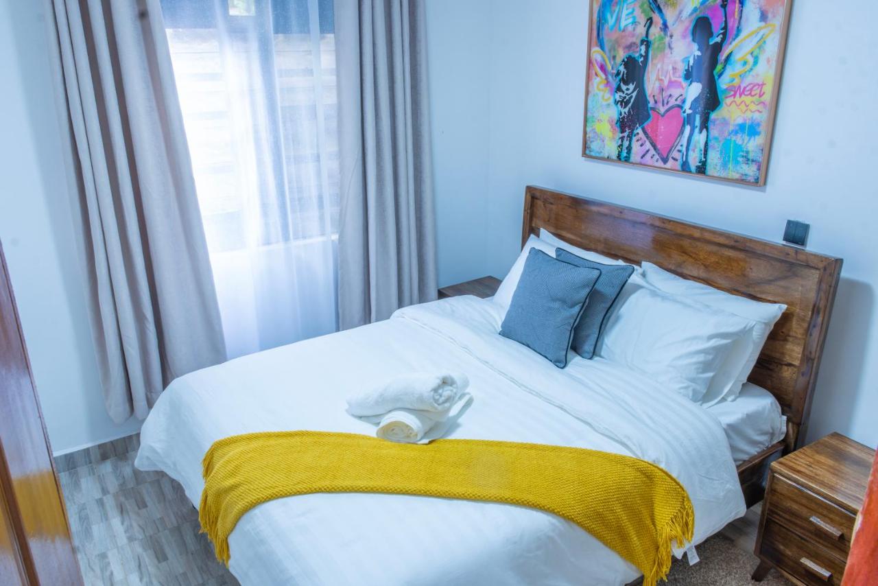 The Tulia Collection One and Two bedrooms by YourHost Bungoma - Bed and Breakfast Bungoma