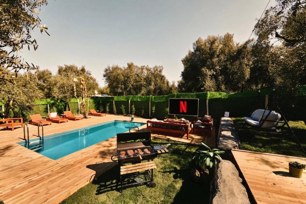 bungalov ve göl kenarina kurulmuş sahil evi. - Bed and Breakfast Demirışık
