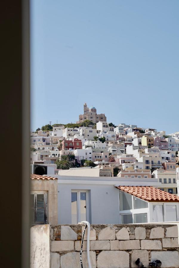 Drop in - B&B Ermoúpolis