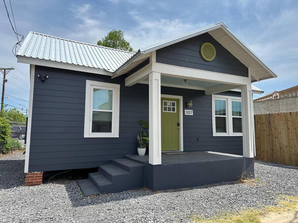 Buchanan Bungalow - Eclectic Mid-Mod Design DT - B&B Lafayette