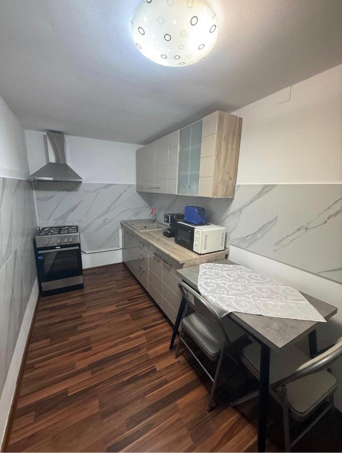 Casa Azur Faleza Nord - B&B Constanța