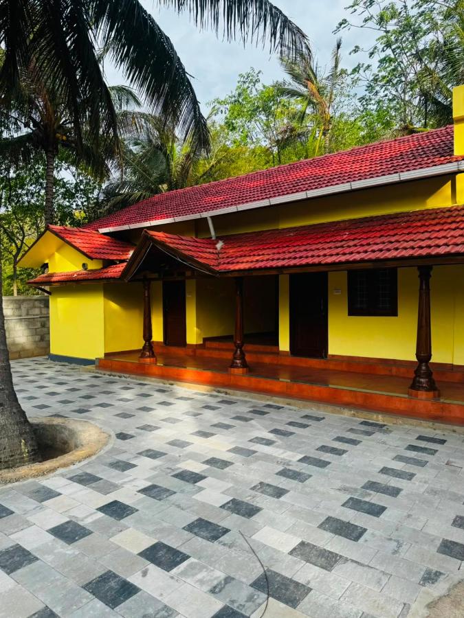 Mountain valley - B&B Attapady
