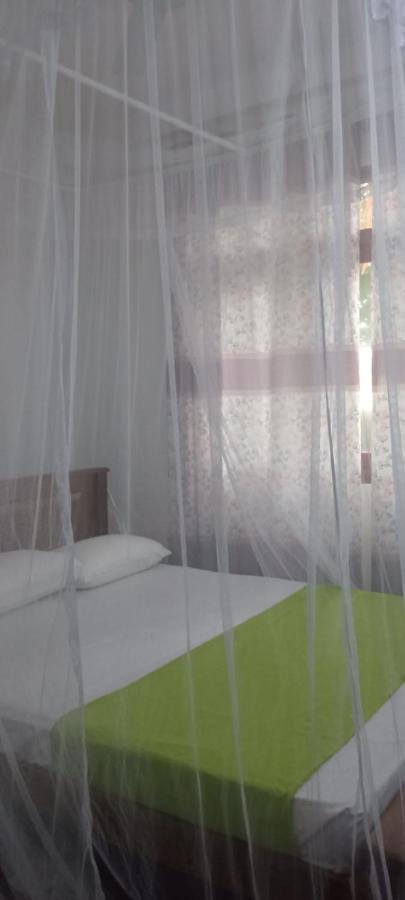 Ruby house - Ferienwohnung Unawatuna