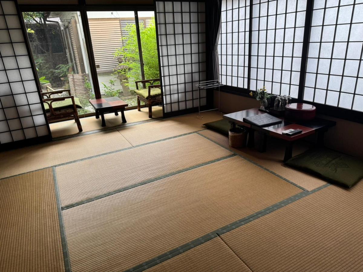 旅館 松の家 - B&B Katsuura