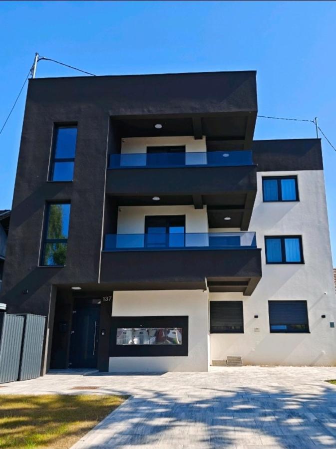 Apartura Osijek - B&B Osijek