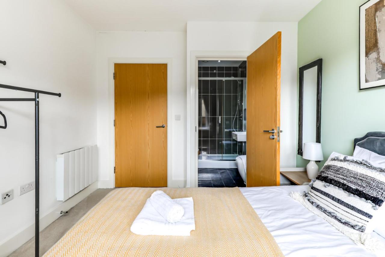 The Embankment Nash Mills Wharf - Ferienwohnung Hemel Hempstead