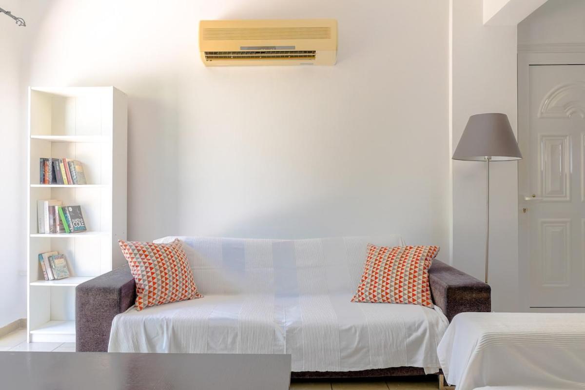 The Twentynine Ground Floor - Two Bedrooms - B&B Paralímni