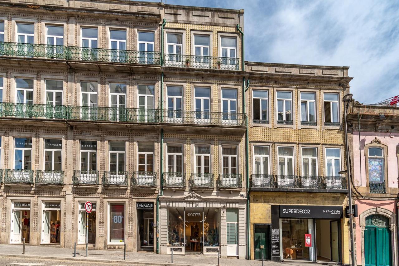 Lit SÁ DA BANDEIRA - Family Apartment - Bed and Breakfast Porto