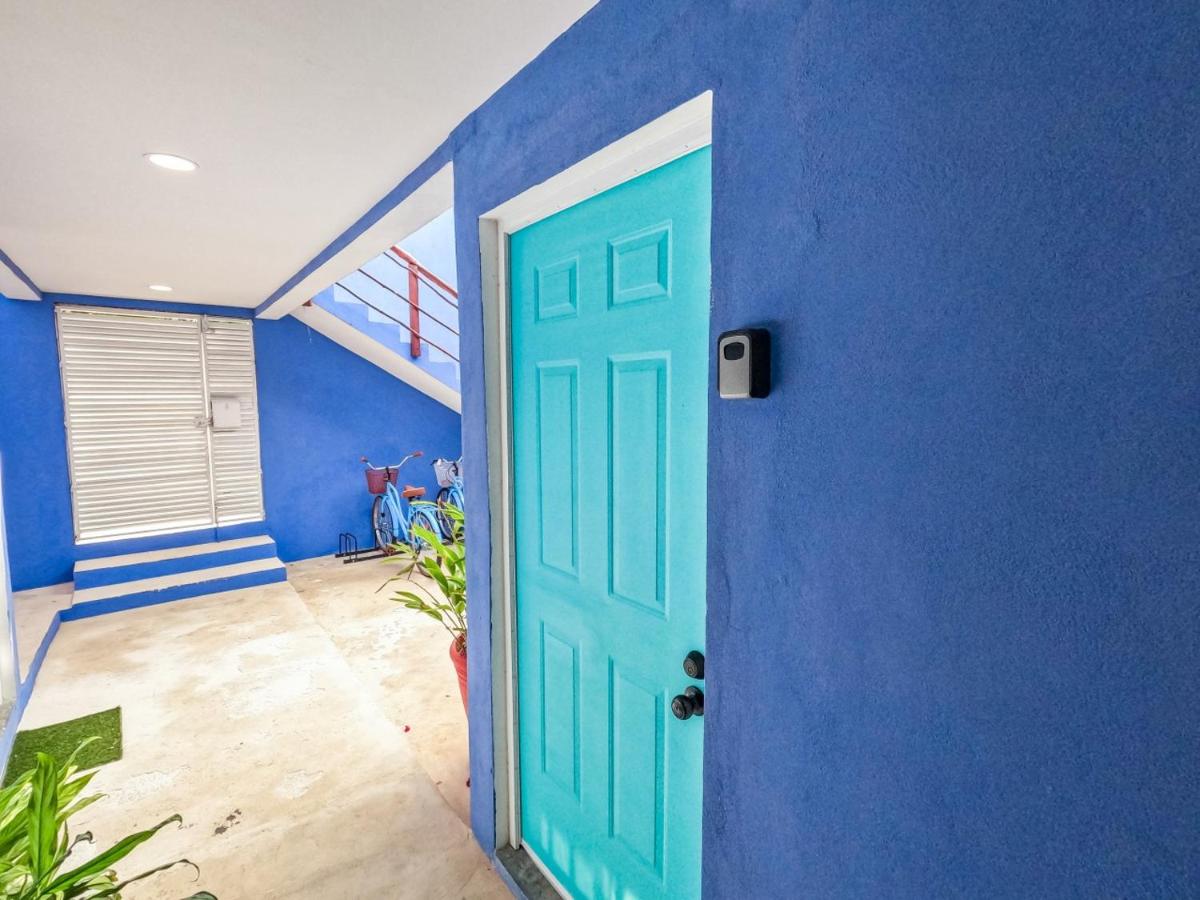 Luxury 6-Bed 6-Bath- An Entire Private Villa w-plung pool-5th Ave & Beach at walking distance - B&B Playa del Carmen