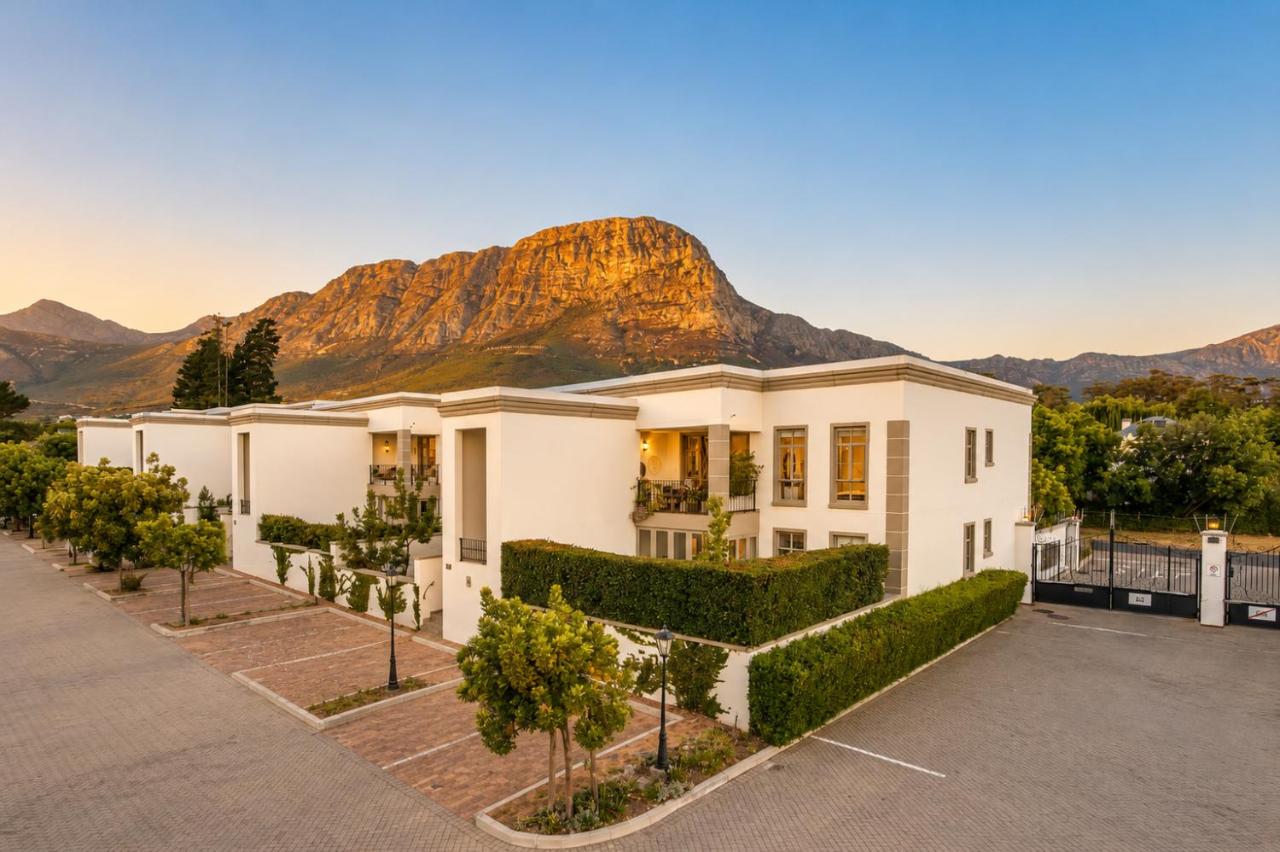Rainbow Residence - B&B Franschhoek