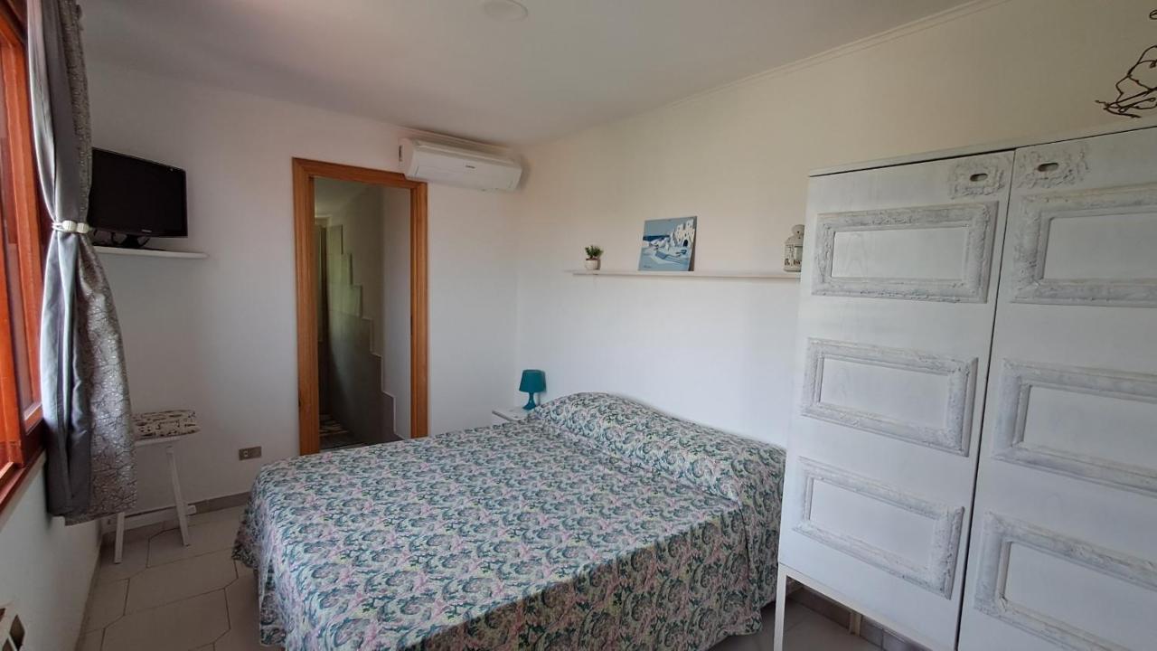 Double Room with Private External Bathroom