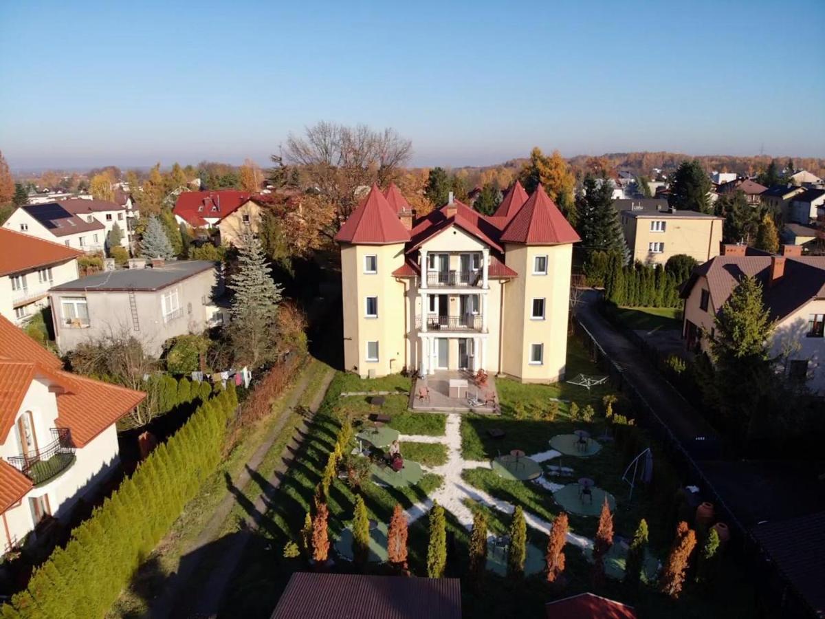 THE CASTLE - Free Parking - Self Check In - Ferienwohnung Krakau