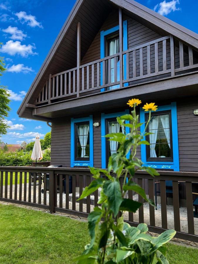 Błękitne okiennice - Dom 6-osobowy ogród, las i jezioro, Warmia Mazury - Bed and Breakfast Gietrzwałd